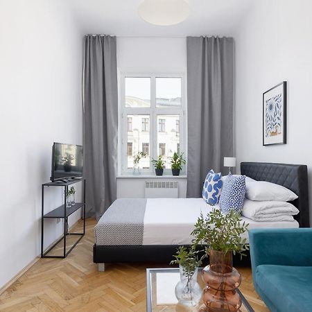 1-Bedroom Apartment - 65 Dluga Street 크라쿠프 외부 사진