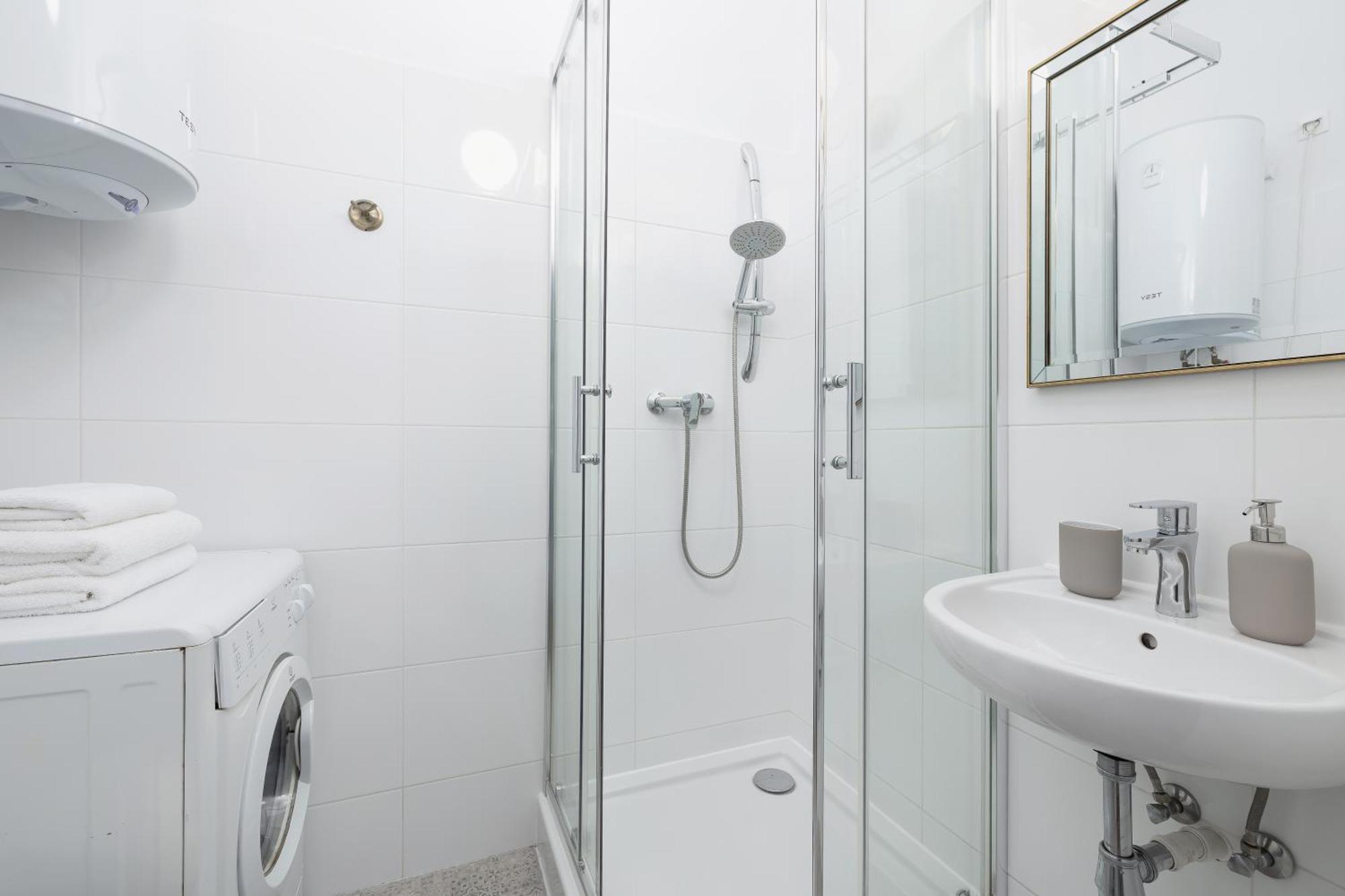 1-Bedroom Apartment - 65 Dluga Street 크라쿠프 외부 사진