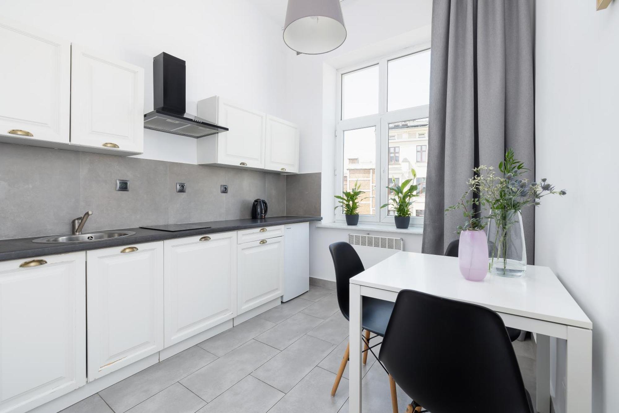 1-Bedroom Apartment - 65 Dluga Street 크라쿠프 외부 사진